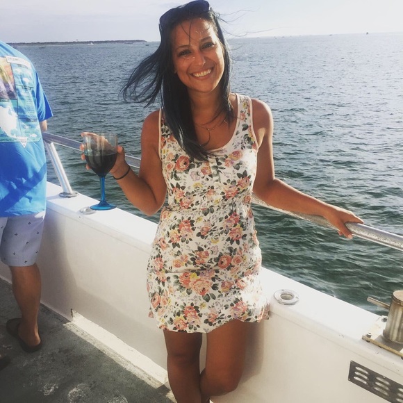 Meet the Posher Other - Meet your Posher, Sarah